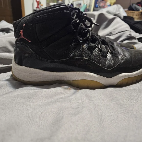 Air Jordan 11s In Good Condition